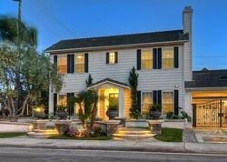 Pre-foreclosure in  MARIGAYLE CIR Huntington Beach, CA 92648