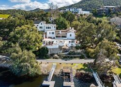 Pre-foreclosure in  LOWER LAKE RD Westlake Village, CA 91361