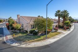 Pre-foreclosure in  ROSEMONT DR Palm Desert, CA 92211