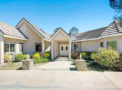  Sharp Rd, Castaic CA