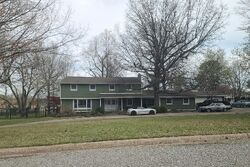 Pre-foreclosure in  E INWOOD LN Fayetteville, AR 72701