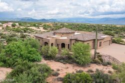 Pre-foreclosure in  E LONE MOUNTAIN RD Scottsdale, AZ 85262