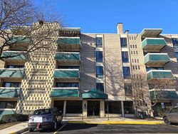 Pre-foreclosure in  LEESBURG PIKE  Falls Church, VA 22041