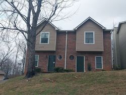 Pre-foreclosure in  SHADYWOOD LN Knoxville, TN 37923