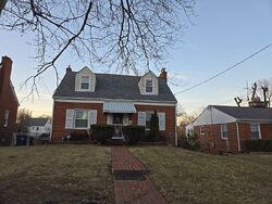 Pre-foreclosure in  ELMHURST ST District Heights, MD 20747