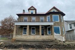  N Front Ave, Middleport OH