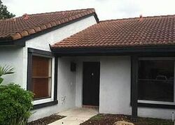 Pre-foreclosure in  SW 152ND PL APT G Miami, FL 33185