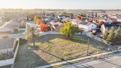  N Bryan Ave, Fresno CA