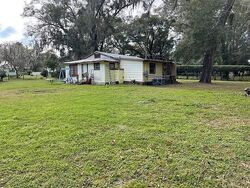 Pre-foreclosure in  NE 13TH AVE Ocala, FL 34470