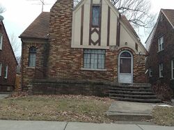 Pre-foreclosure in  YORKSHIRE RD Detroit, MI 48224