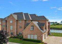 Pre-foreclosure in  SAND BAR LN Detroit, MI 48214