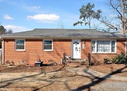 Pre-foreclosure in  WILLSON RD Richmond, VA 23231
