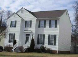 Pre-foreclosure in  WILLOW RIDGE DR Glen Allen, VA 23060