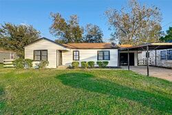 Pre-foreclosure Listing in BRANCH ST WHARTON, TX 77488