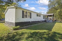 Pre-foreclosure in  GIN ST Winchester, TN 37398