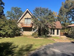  Cedar Dr, Camden TN