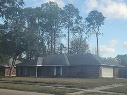 Pre-foreclosure in  WHISPERWOOD BLVD Slidell, LA 70458