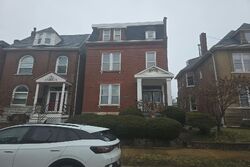 Pre-foreclosure in  S COMPTON AVE Saint Louis, MO 63118