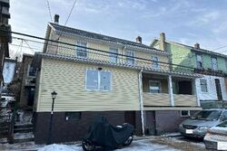  E Kline Ave, Lansford PA