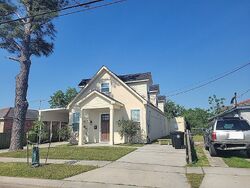Pre-foreclosure in  CADILLAC ST New Orleans, LA 70122