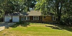  E 80th Ter, Kansas City MO