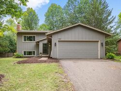 Pre-foreclosure in  93RD PL N Osseo, MN 55369