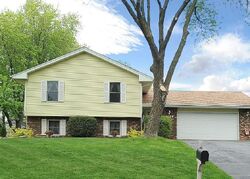 Pre-foreclosure in  CAMEO CIR Inver Grove Heights, MN 55076