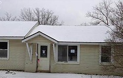 Pre-foreclosure in  LINDEN RD Fenton, MI 48430