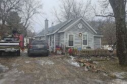 Pre-foreclosure in  OCOM ST Kalamazoo, MI 49048