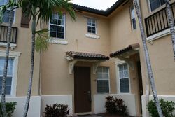 Pre-foreclosure in  NE 33RD AVE UNIT 107 Homestead, FL 33033