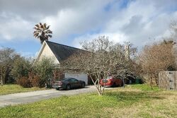 Pre-foreclosure in  LUCAS DR Denham Springs, LA 70706