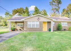 Pre-foreclosure in  ANN ST Westlake, LA 70669