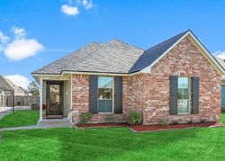 Pre-foreclosure in  BAILEY DR Gonzales, LA 70737