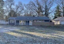 Pre-foreclosure in  ORIOLE TRL Michigan City, IN 46360