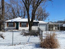 Pre-foreclosure in  N VALENTINE RD Wichita, KS 67219