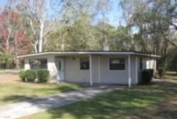 Jones Rd, Jacksonville FL