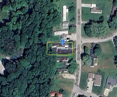  Lazy River Rd, Cloverdale IN