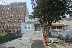 Pre-foreclosure in  SUMMER AVE Newark, NJ 07104
