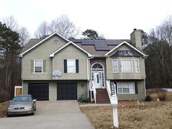 Pre-foreclosure in  BRIARGLEN CT Buford, GA 30519