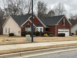 Pre-foreclosure in  CEDAR WALK LN Conley, GA 30288