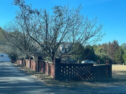 Pre-foreclosure in  REBECCA LYNN LN Knoxville, GA 31050