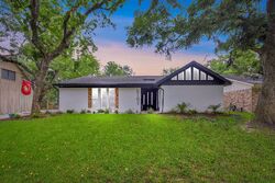 Pre-foreclosure in  TASHKENT DR Friendswood, TX 77546