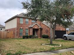 Pre-foreclosure in  N CAROLINA GREEN DR Cypress, TX 77433