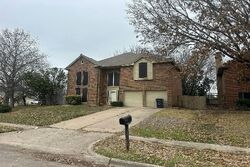 Pre-foreclosure in  HYDE PARK DR Mckinney, TX 75069
