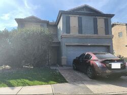 Pre-foreclosure in  W DESERT ROSE RD Avondale, AZ 85392