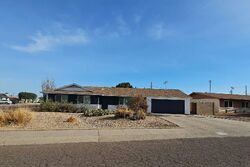 Pre-foreclosure in  E MERCER LN Phoenix, AZ 85028