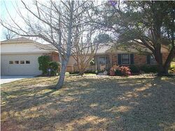 Pre-foreclosure in  KINGSBURY DR Montgomery, AL 36106