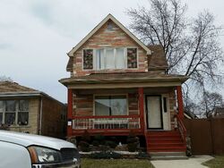 Pre-foreclosure in  W 60TH ST Chicago, IL 60629