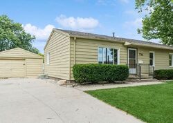 Pre-foreclosure in  4TH ST SE Altoona, IA 50009