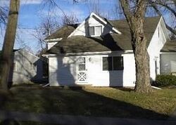 Pre-foreclosure in  10TH ST Dallas Center, IA 50063